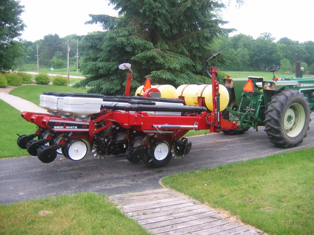 I've configured this planter for no till by adding Yetter no-till combos with Shark Tooth trash whippers, v-style closing wheels and heavy duty down pressure springs. I'm also a fan of Keeton row firmers so I added those as well.