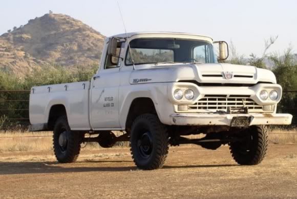 1960_Ford_F100_4x4_Survivor_Truck_On_a_Ranch_resize.jpg