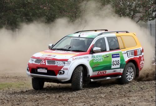 2011-Mitsubishi-Pajero-Sport-Dakar-View.jpg