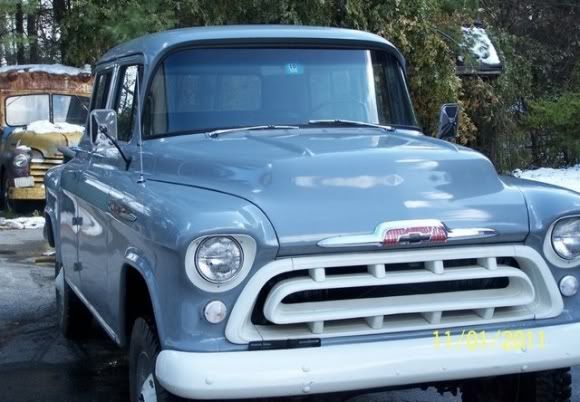 Orevill_1957_Chevrolet_NAPCO_Extended_Cab_4x4_For_Sale_Front_resize.jpg