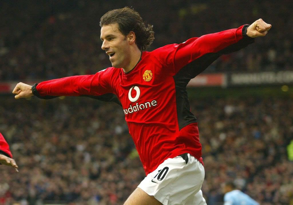 [Obrazek: 20031213ManUtdVanNistelrooy1wp.jpg]