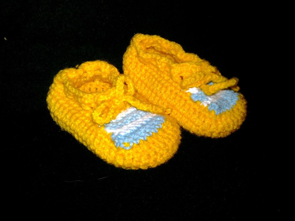 Crocheted Toddler Moccasins  