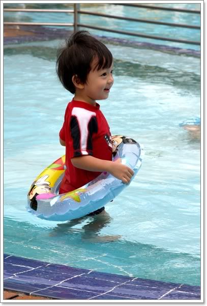 ทริปหัวหิน Sofitel ฟกัสเล่นน้ำ ทราย