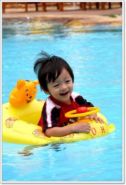 ทริปหัวหิน Sofitel ฟกัสเล่นน้ำ ทราย