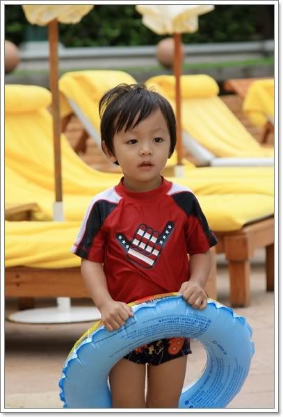 ทริปหัวหิน Sofitel ฟกัสเล่นน้ำ ทราย