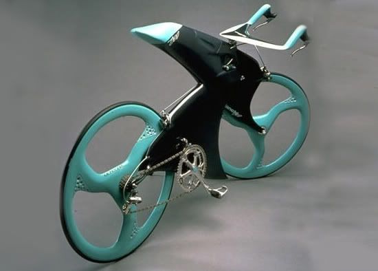 futuristicbike7mp2.jpg