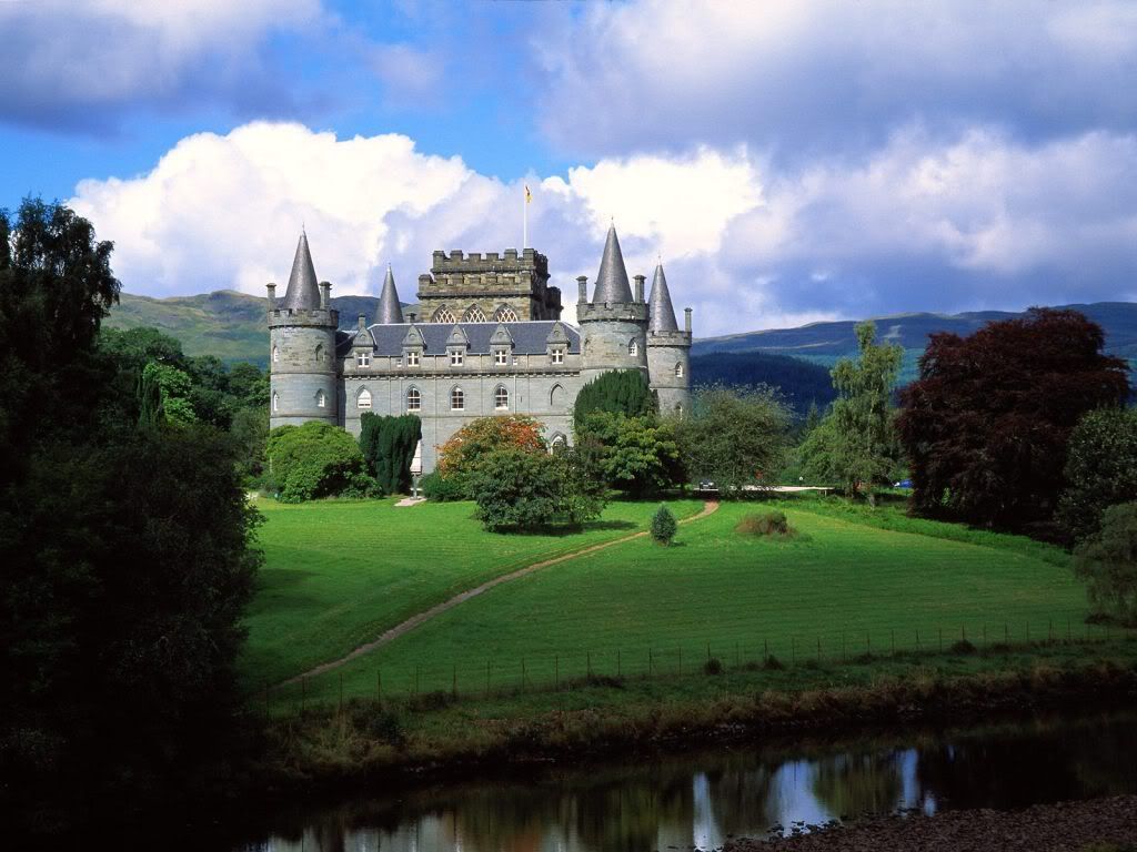 InveraryCastleScotland.jpg