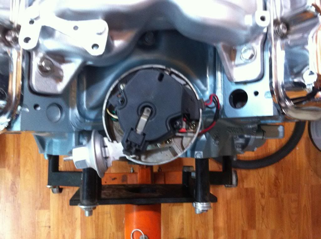 Distributor2_zps145d6609.jpg Photo by Martens813 Photobucket