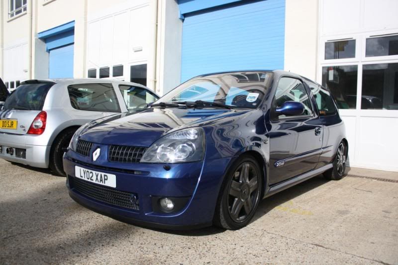 Monaco Blue Clio