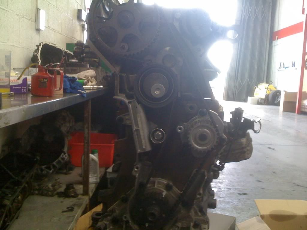 08956327.jpg