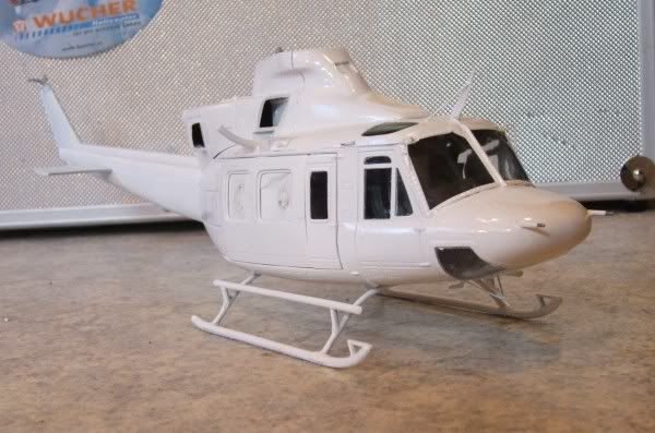 Bell4121-4.jpg