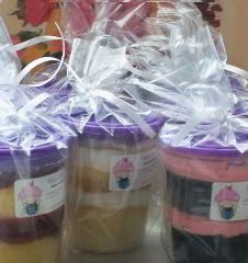 ***SALE*** buy 2 get a 3rd free  - Cupcake Revolution - Shippable Gourmet Cupcakes