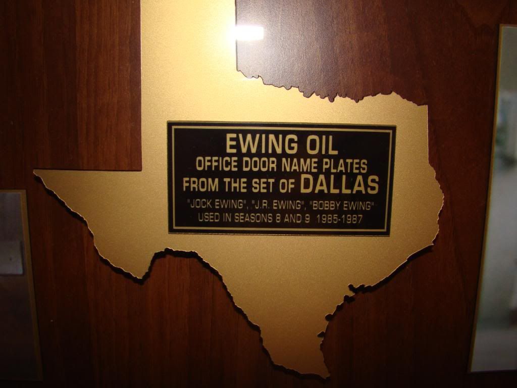 Dallas / Ewing Oil Set Props Photo by RealGoldfinger | Photobucket