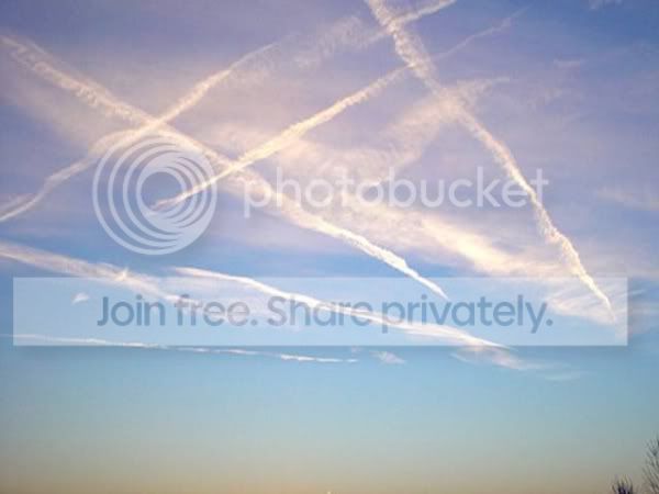 contrail4.jpg