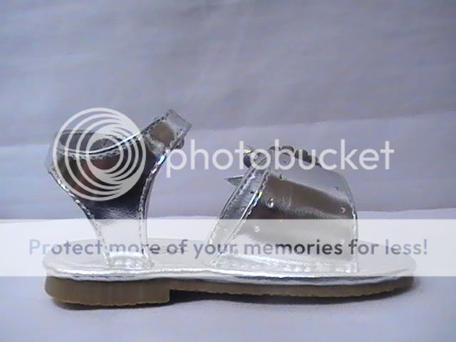 Baby Girl Silver Sandal w/Flower (41) INFANT size 4  